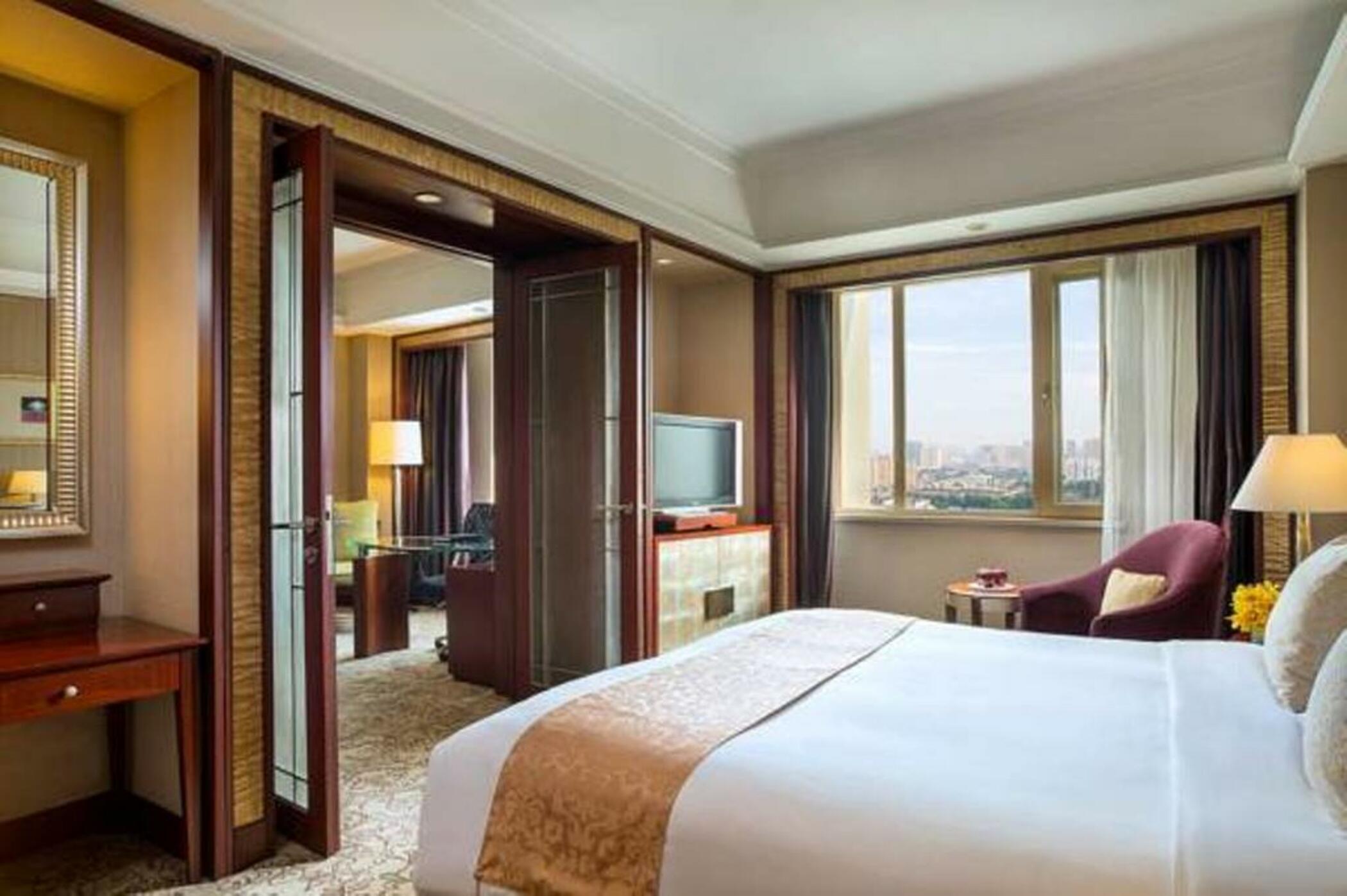 Отель Sofitel Chengdu Taihe Экстерьер фото